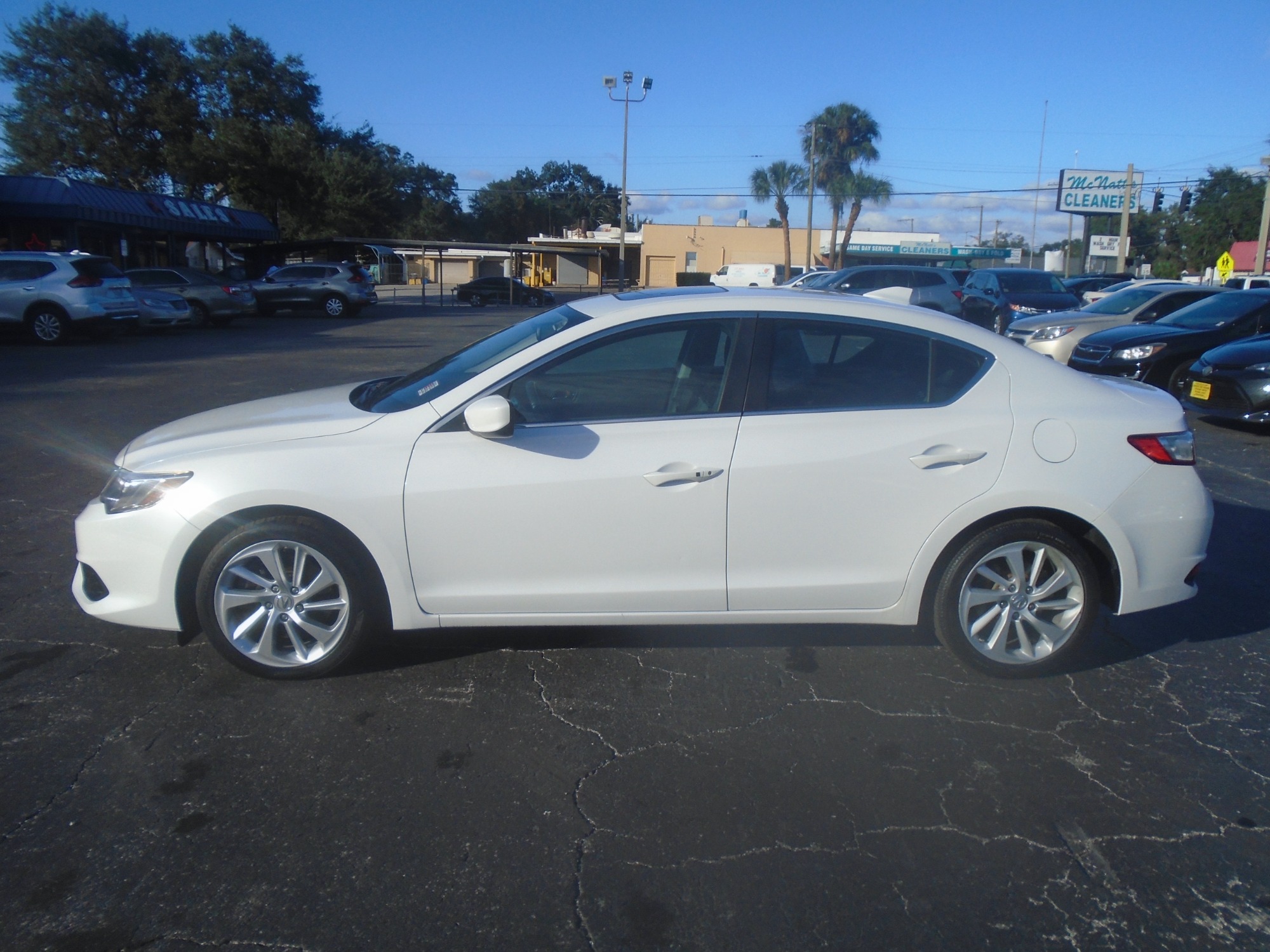 photo of 2016 Acura ILX 8-Spd AT w/ Premium Package